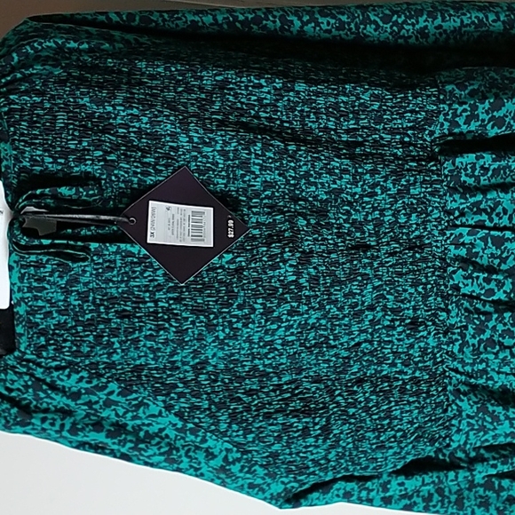 Green Black 3X Plus Size Pelum Top Balloon Sleeve New With Tags V Neck - Picture 6 of 7